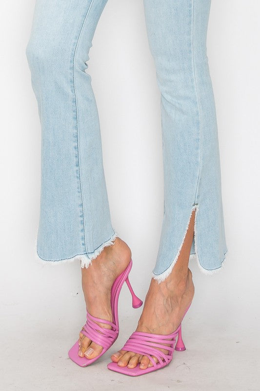 PLUS SIZE - HIGH RISE BOOT CUT JEANS