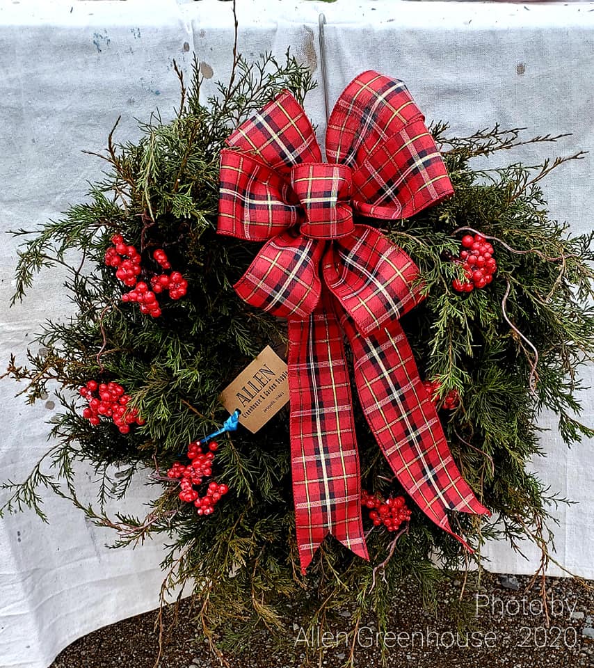 Wreath Decorating - Allen Greenhouse